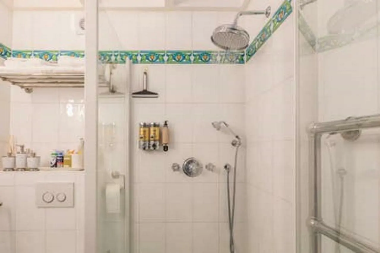 La Chambre Parisienne - B&B Paris